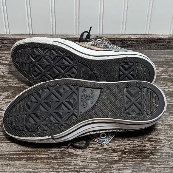 Converse Women's Multicolor Limited Edition Digital Floral Sneaker Size 9.5 - Picture 6 of 6